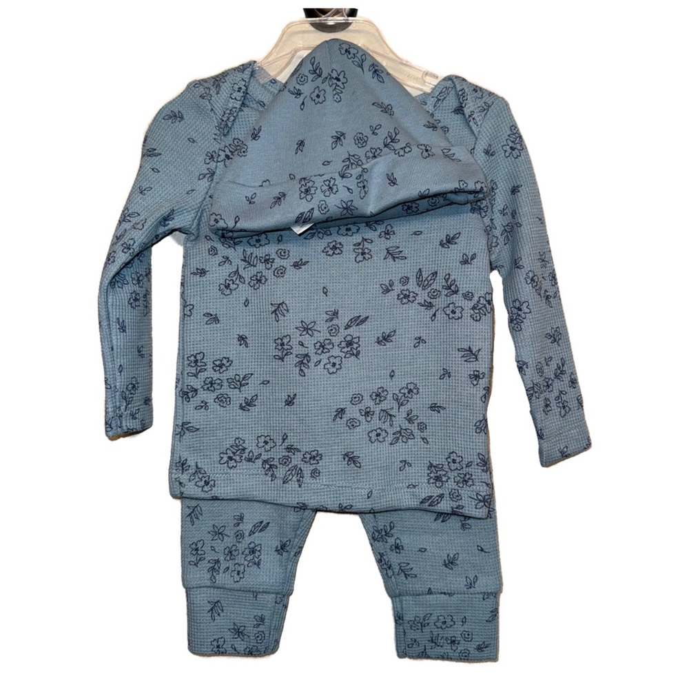 NWT Carter's Blue Floral Thermal Set with Hat